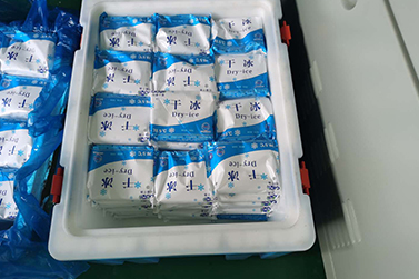 干冰日常生活中的應用 食品冷鏈運輸保鮮效果好