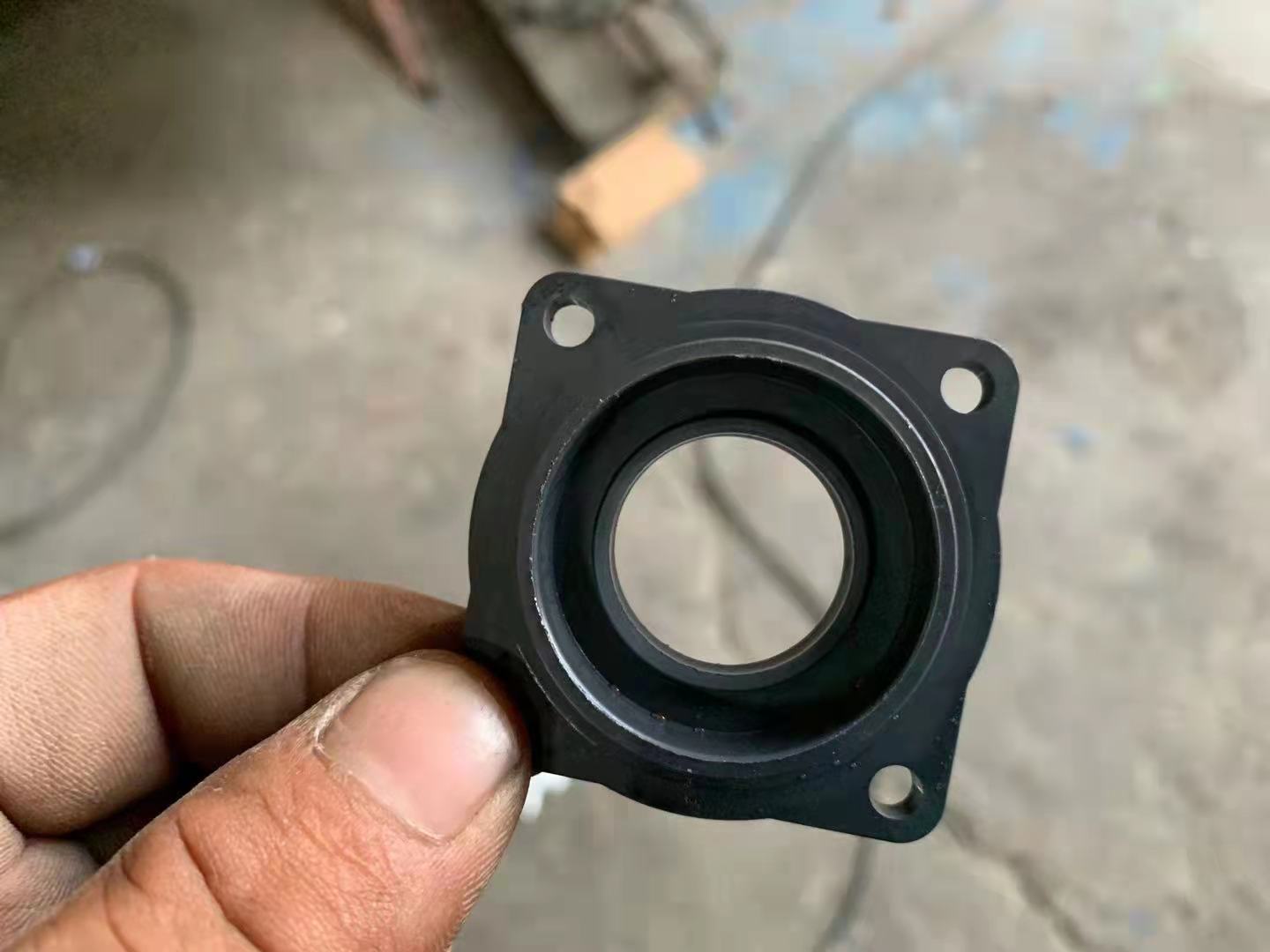 干冰清洗機除毛刺的原理，以及性能實現(xiàn)